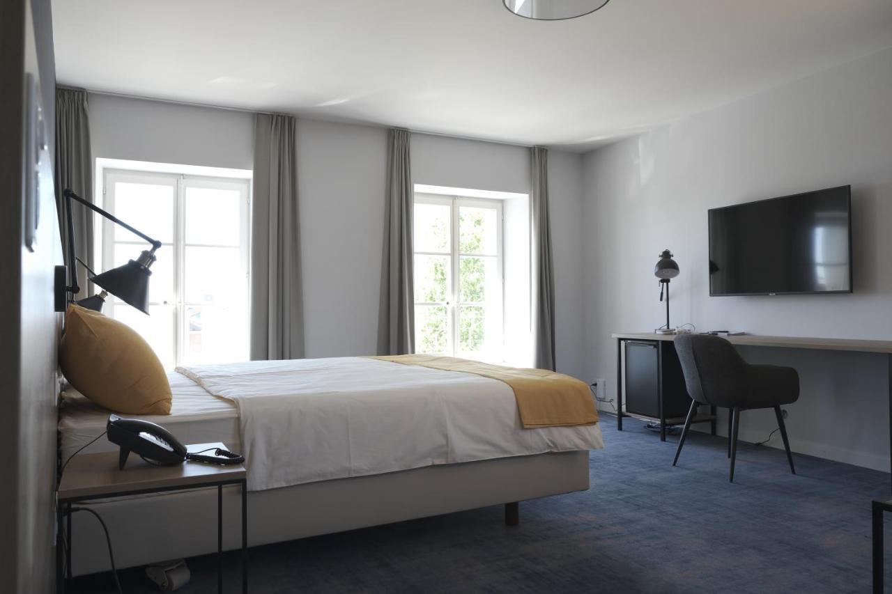 Boutique Hotel De L'Ecu Vaudois Begnins 외부 사진