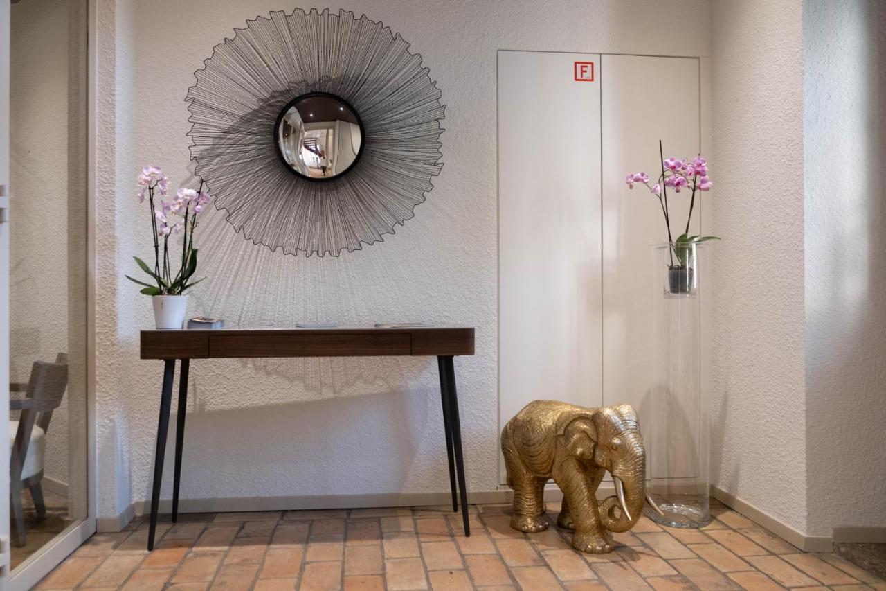 Boutique Hotel De L'Ecu Vaudois Begnins 외부 사진